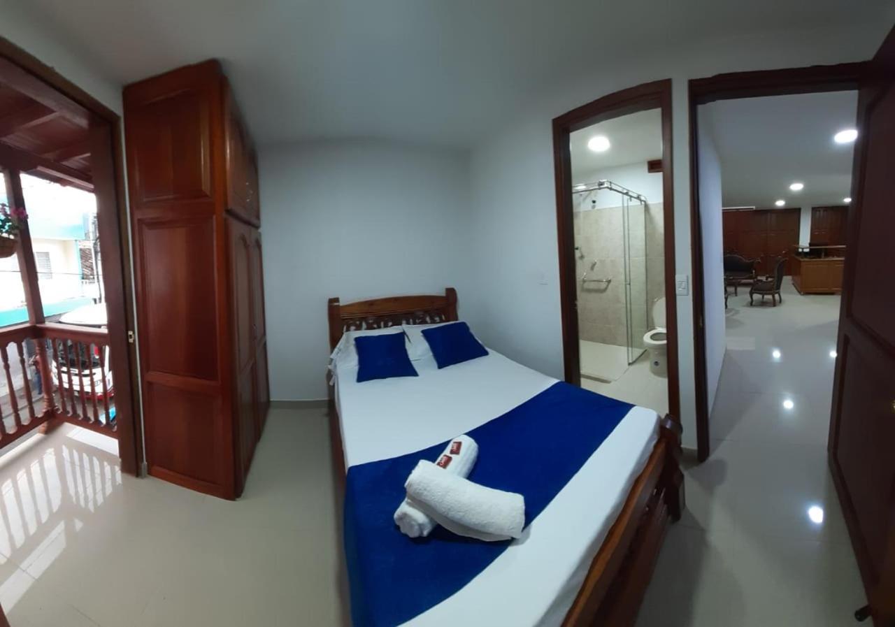 Hotel Jardin De Rosas ภายนอก รูปภาพ