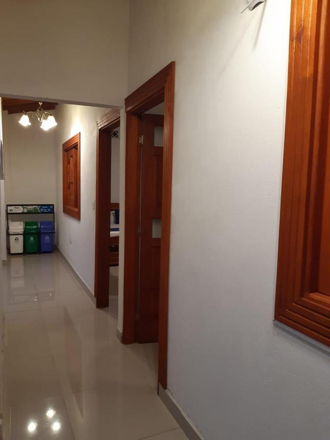 Hotel Jardin De Rosas ภายนอก รูปภาพ