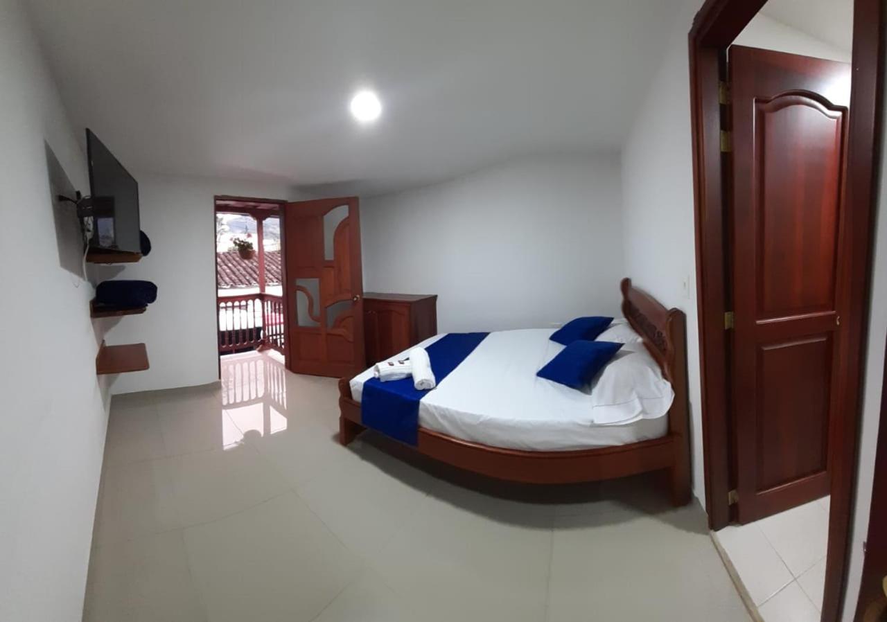 Hotel Jardin De Rosas ภายนอก รูปภาพ